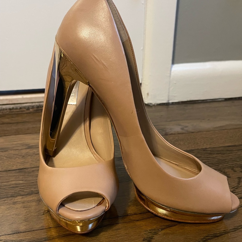 Never Worn Brand New BCBG MaxAzria Peep Toe Pumps